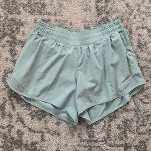 Lululemon hotty hot shorts